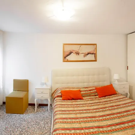 Frari 2 By Venicevillas