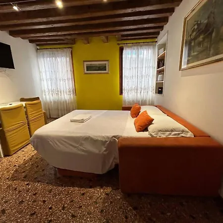 Appartement Frari 2 By Venicevillas *