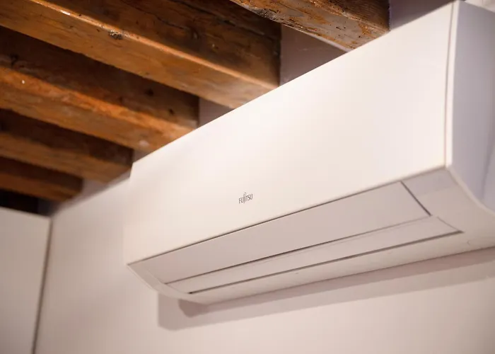 Frari 2 By Venicevillas * Venedik