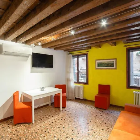 Frari 2 By Venicevillas *