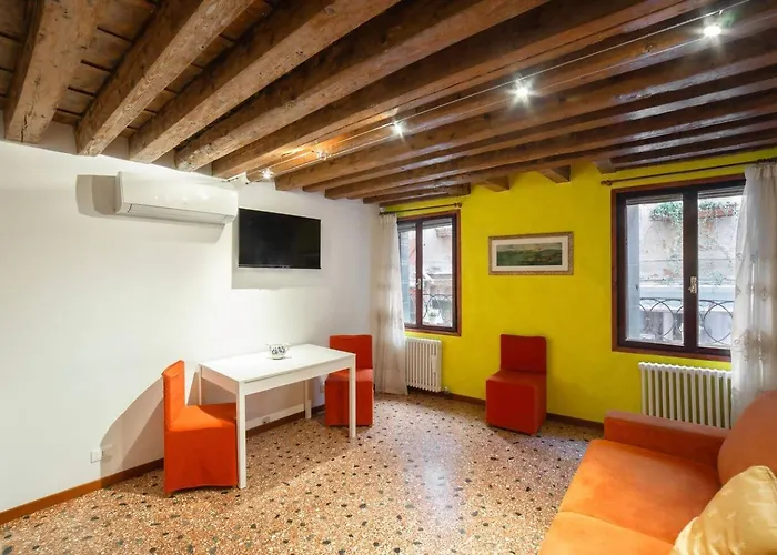 Frari 2 By Venicevillas *