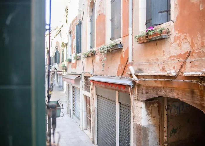 Frari 2 By Venicevillas *