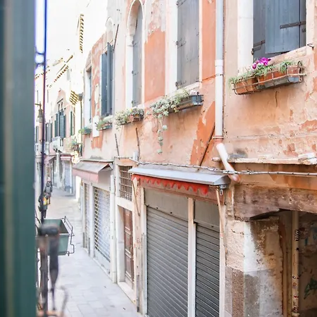 Frari 2 By Venicevillas