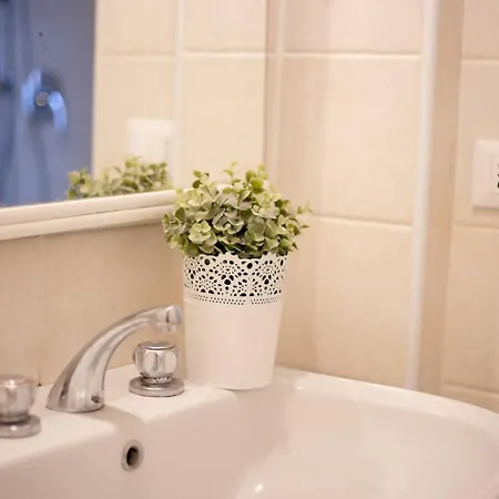 Frari 2 By Venicevillas *